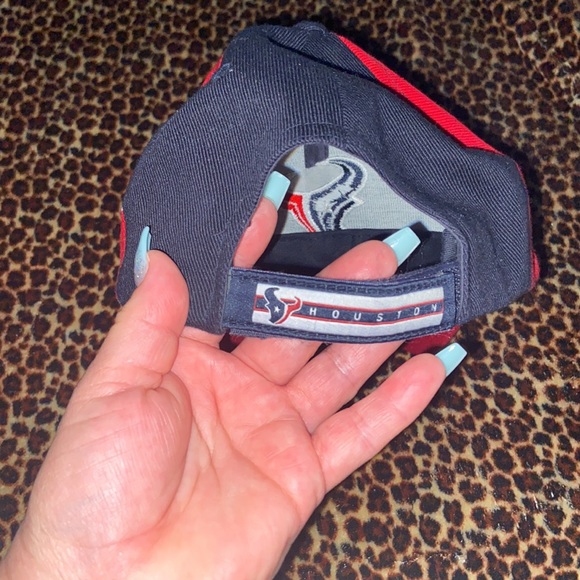 TEXANS football cap - Picture 3 of 7
